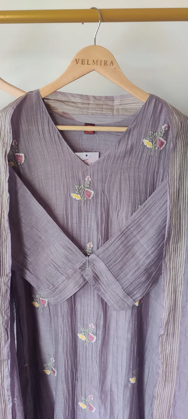 Mul_Chanderi_Suit_Set