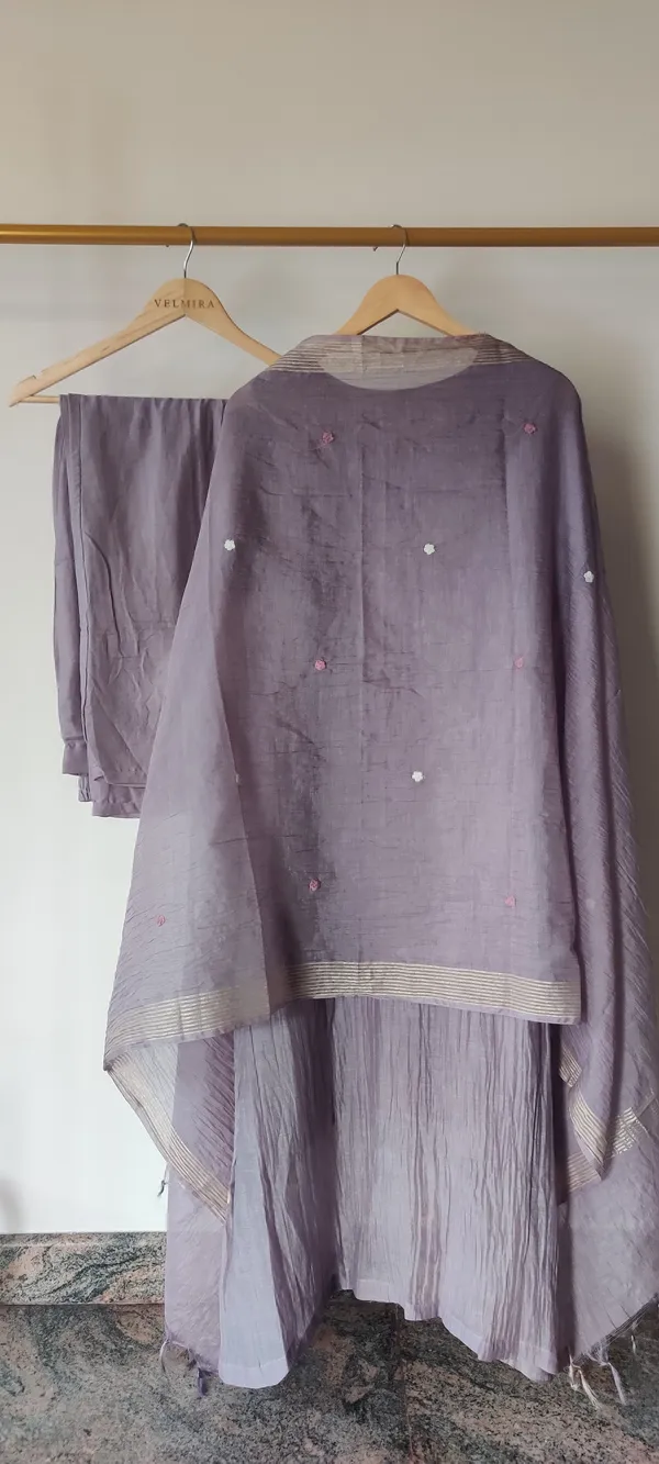 Mul_Chanderi_Suit_Set