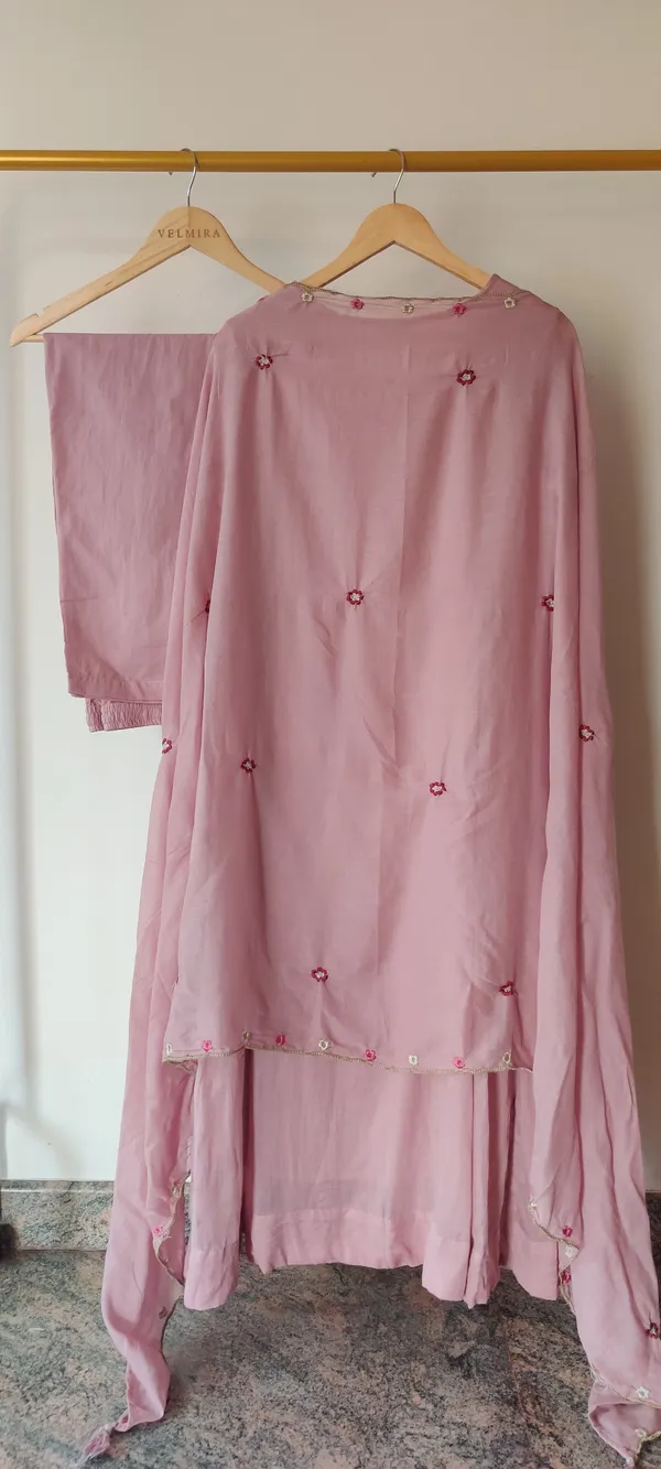 Pink_Mul_Cotton_Suit_Set