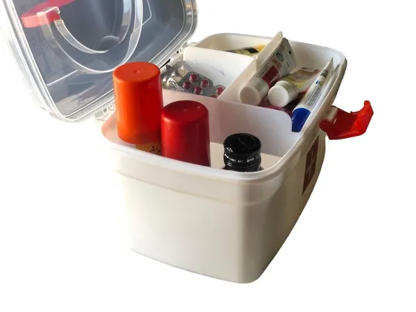 Empty_First_Aid_Kit_|_Plastic_Medical_Organizer_For_Home_&_Travel_|_Emergency_Medicine_Storage_Kit_|_Portable_First_Aid_Essentials