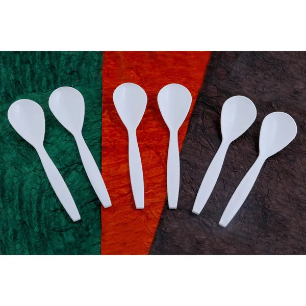 Food_Grade_Plastic_Spoons_Set_Of_6,_Dinner_Spoon_Length_24Cm,_Food_Grade_Plasticware_For_Home_&_Kitchen-_White_Polished,_6_Decorative_Spoons,_Set_Of_6