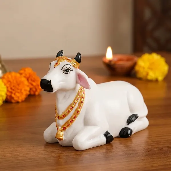 Gay_Kamdhenu_Cow_Car_Idol_For_Car_Dashboard_Pooja_Office