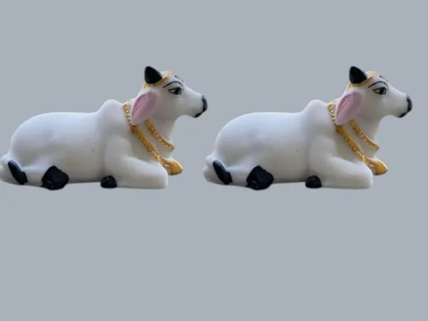 Pack_Of_2_Gay_Kamdhenu_Cow_Car_Idol_For_Car_Dashboard_Pooja_Office_Right_Side