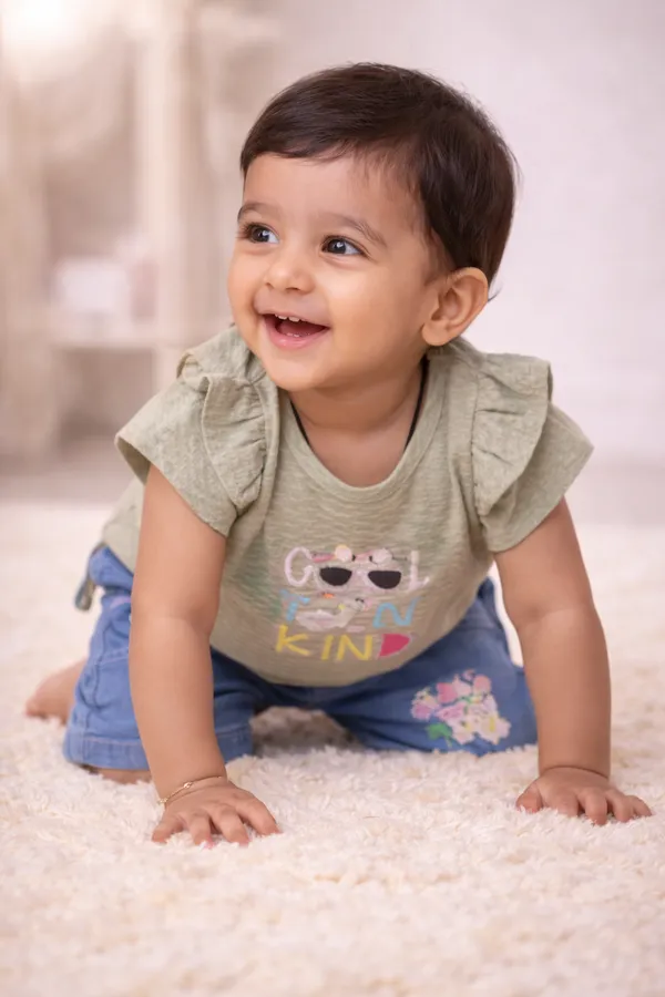 Cool_Kind_Ruffled_Sleeve_Top_&_Denim_Shorts_Set_For_Baby_Girls