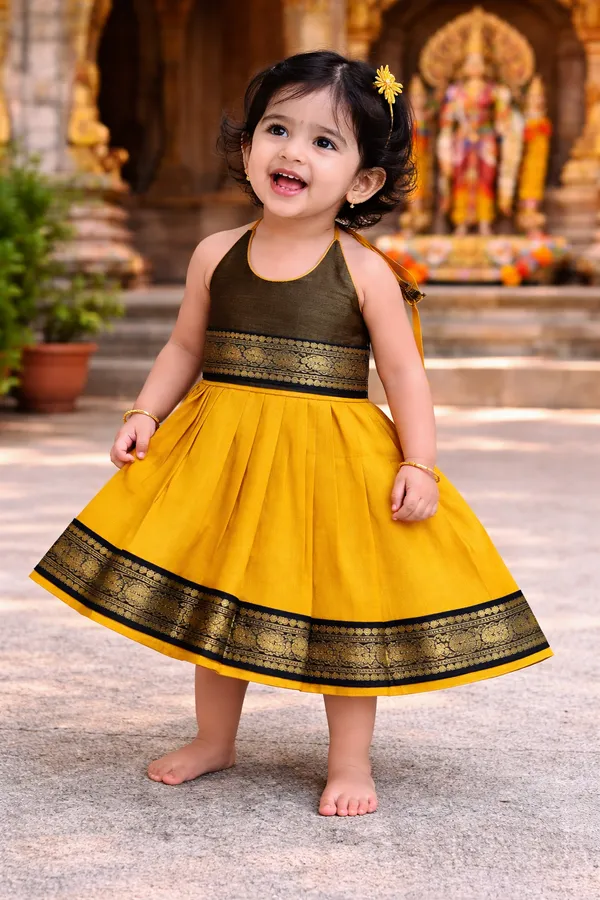 Navy_Blue_Traditional_Sleeveless_Pattu_Pavadai_Ethnic_Dress_For_Baby_Girls