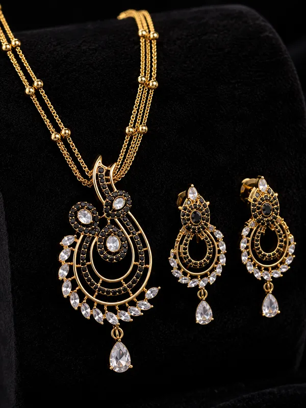 Celestial_Noir_AD_Pendant_Necklace_Set
