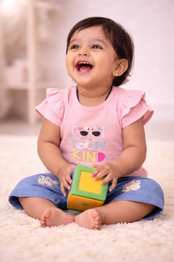 Cool_Kind_Ruffled_Sleeve_Top_&_Denim_Shorts_Set_For_Baby_Girls