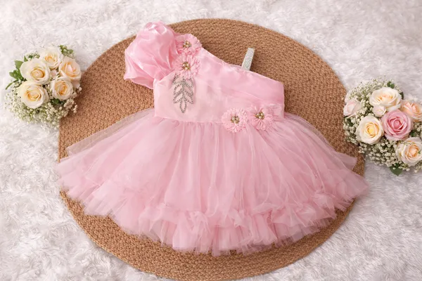 Pink_Tulle_Flower_Girl_Dress_With_Embellished_Shoulder