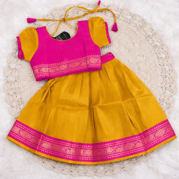 Pink_Traditional_Pattu_Pavadai_Ethnic_Dress_For_Baby_Girls