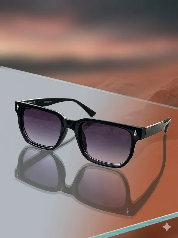Premium_Black_Frame_Sunglasses_With_Gradient_Lenses