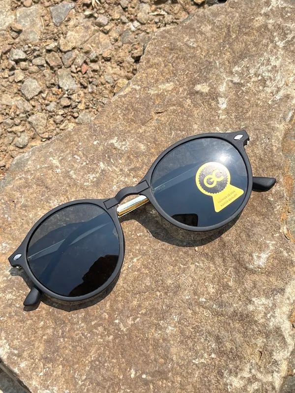Stylish_Round_Black_Sunglasses_With_Yellow_Accent(Pack_Of_2)