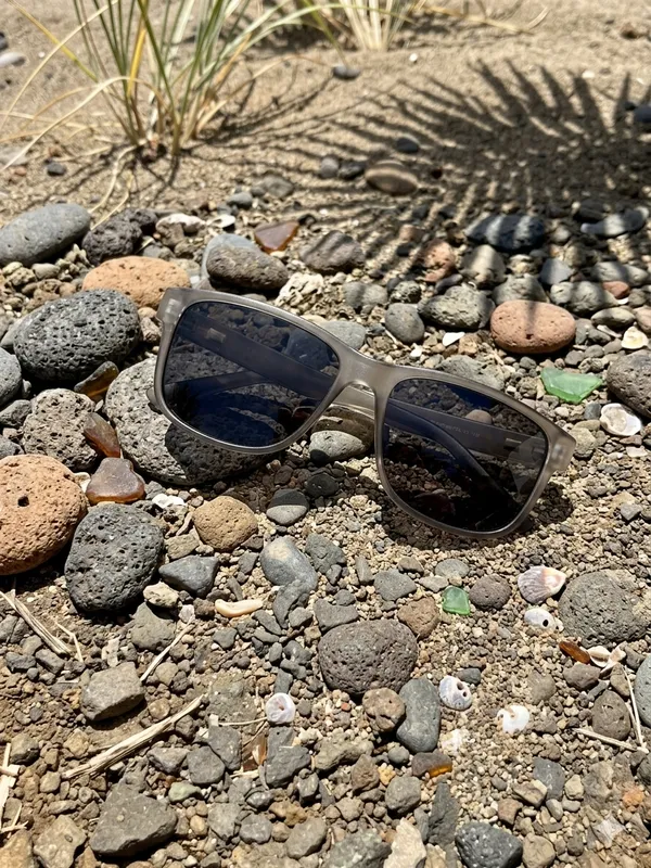 Stylish_Polarized_Matte_Grey_Premium_Sunglass_For_Men