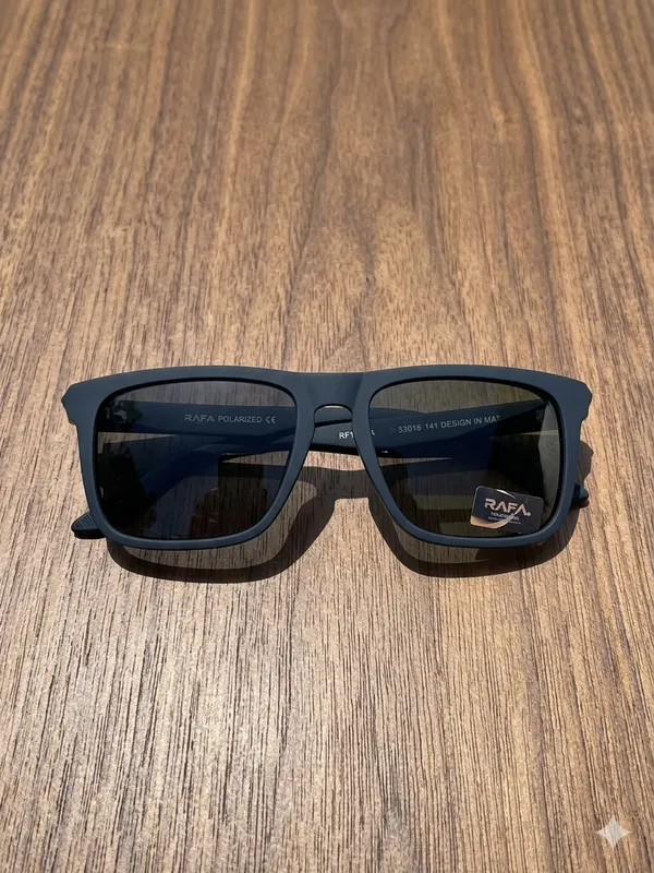 Stylish_Polarized_Blue_&_Black_Premium_Sunglasses_For_Men