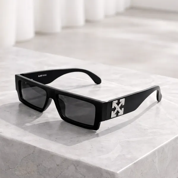 Stylish_Black_Rectangular_Sunglasses_With_Arrow_Logo
