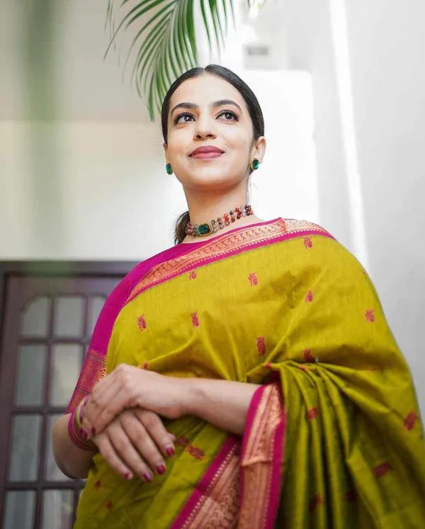 Yellow_Lichi_Silk_Festive_Charm_Crafted_Saree_For_Women