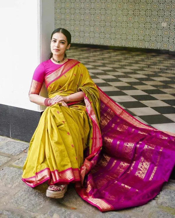Yellow_Lichi_Silk_Festive_Charm_Crafted_Saree_For_Women