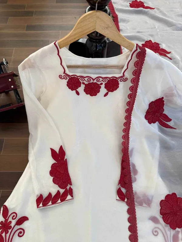 White_Cotton_Elegance_Comfort_Blend_Dress_For_Women