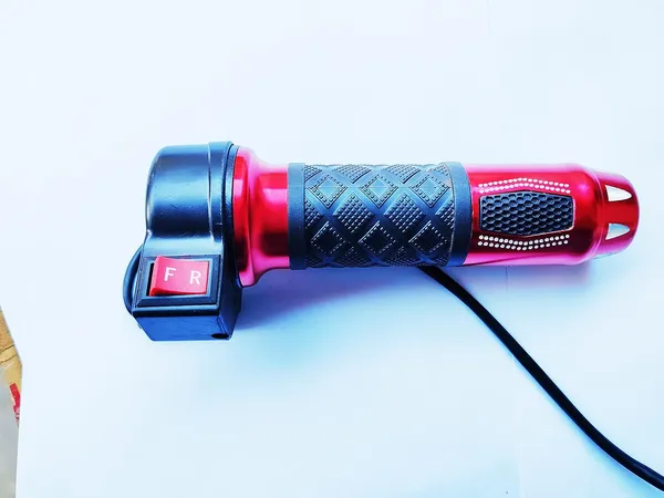 Electric_Vehicle_Throttle
