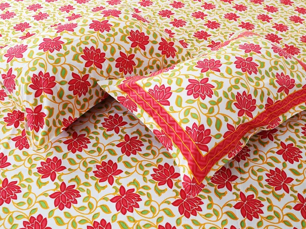 Red_100%_Cotton_Printed_Cotton_Double__BedsheetKing_Size_(108X108_Inches)