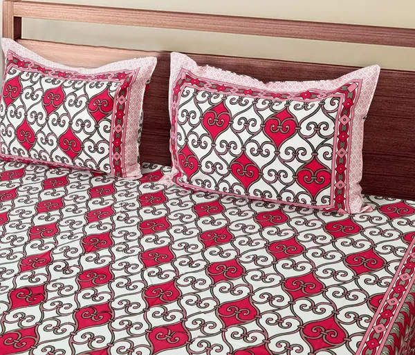 Pink_100%_Cotton_King_Size_Cotton_Double__BedsheetWith_Pillow_Covers_(108X108_Inches)