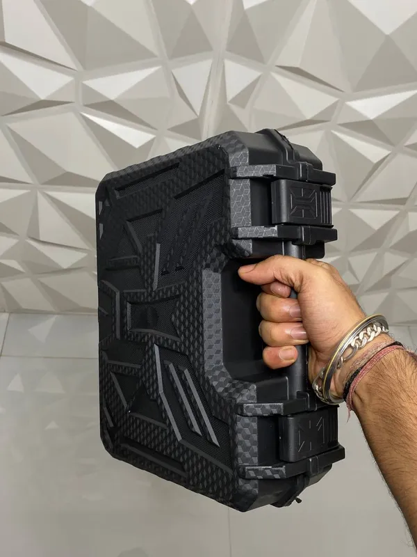Techtroniixx_Water_Pressure_Gun_With_Dual_48_V_Battery