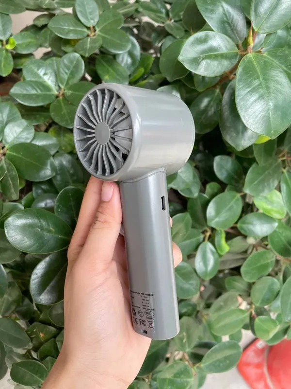 Techtroniixx_M11_Handheld_Fan_With_120_Speed