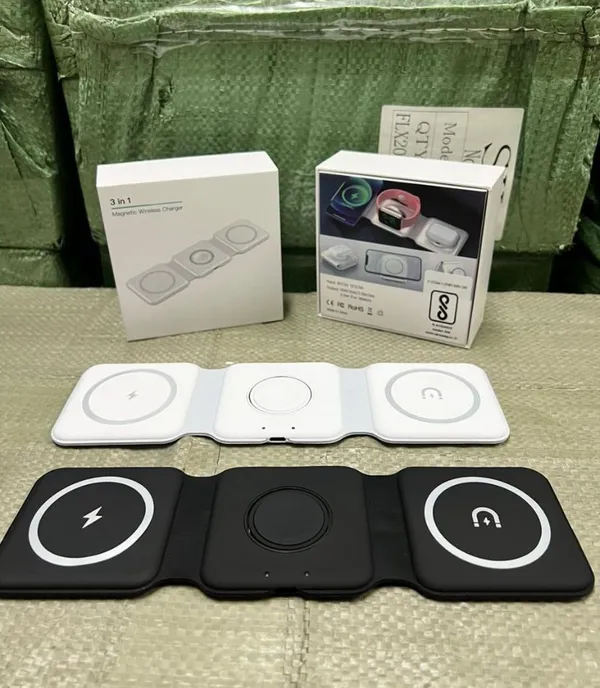 Techtroniixx_3_In_1_Wirless_Charging_Pad