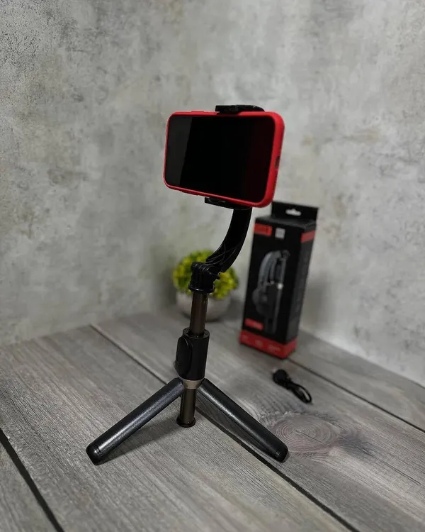 Q08_Gimbal_Stabilizer