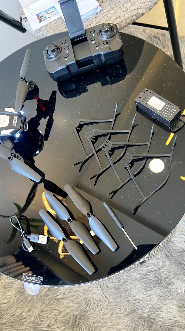 J2_Dual_Camera_Drone_With_Dual_Battery