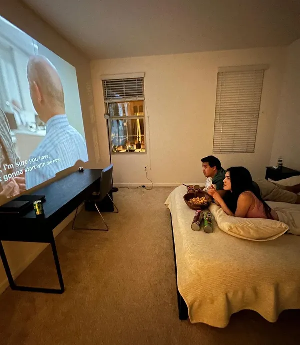 4_K_Super_Vision_Led_Projector