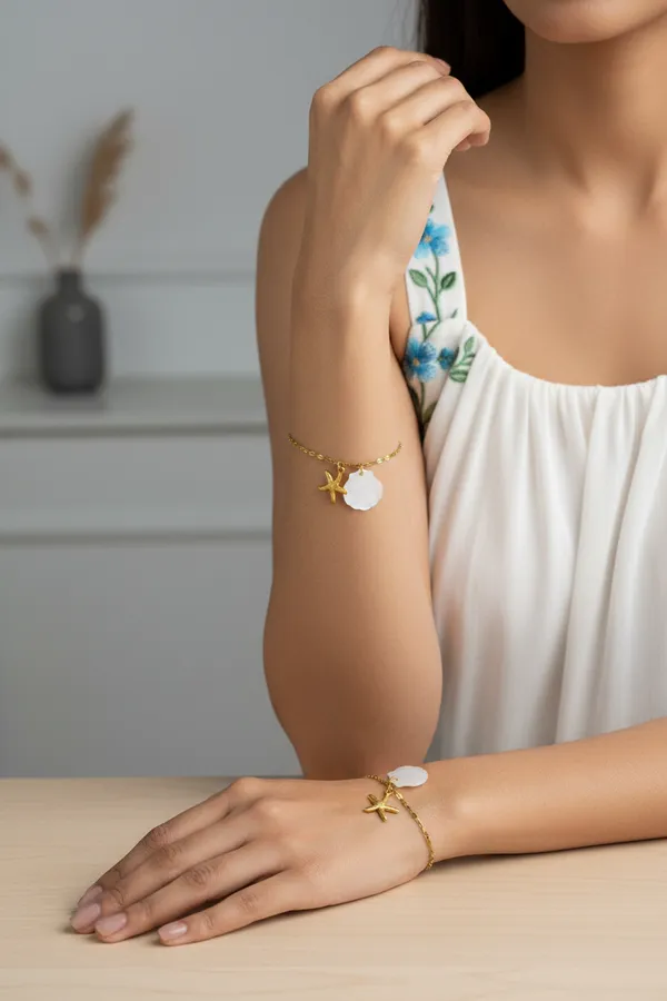 Starfish_Frosted_Shell_Charm_Bracelet