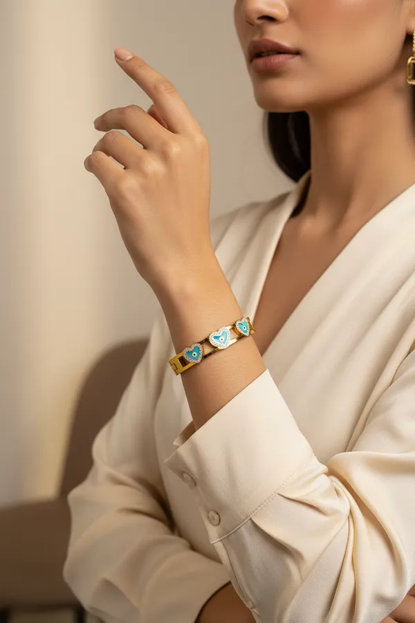 Heart_Design_Evil_Eye_Bangle