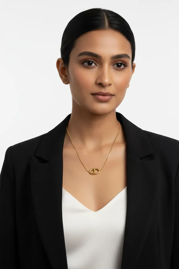 Minimalist_Gold_Oval_Slide_Necklace