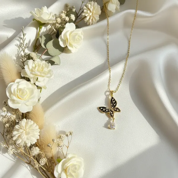 Gold_Butterfly_Pendant_Necklace_With_Pearl_Crystal_Accents