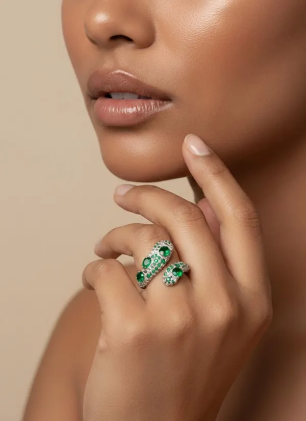 Panthera_Ring_Emerald