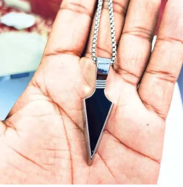 Black_Arrowhead_Pendant_Necklace_For_Men_With_Silver_Ball_Chain
