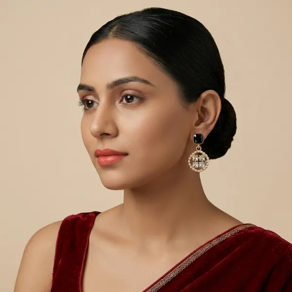 Elegant_Black_Crystal_Drop_Earrings