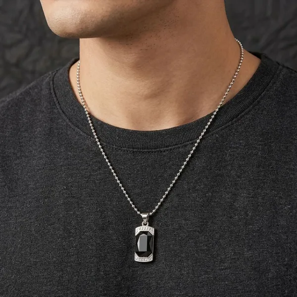 Black_Onyx_Stone_Pendant_Necklace_With_Silver_Chain