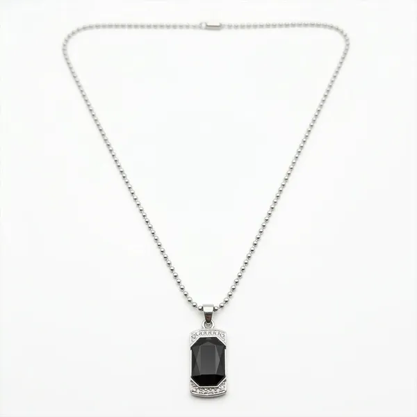 Black_Onyx_Stone_Pendant_Necklace_With_Silver_Chain