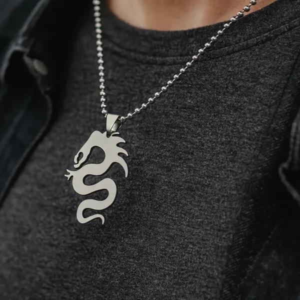 Stainless_Steel_Dragon_Pendant_Necklace_With_Ball_Chain