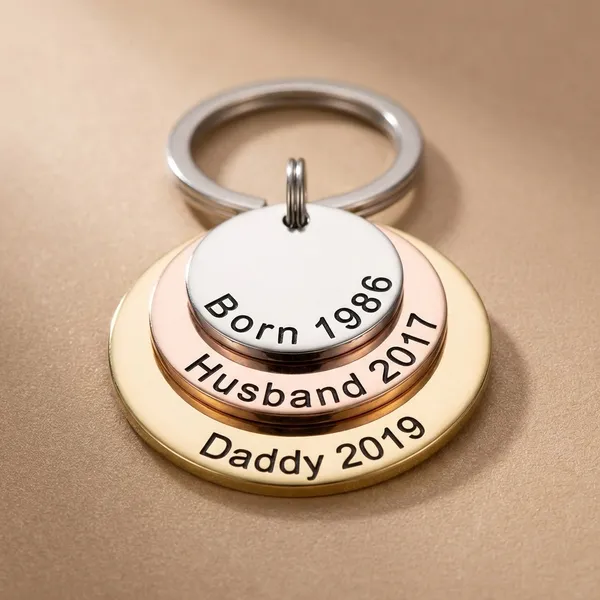 Multicolor_Metal_And_Gold_Plated_Keychain_For_Housewarming,_Couples,_Car_Keys