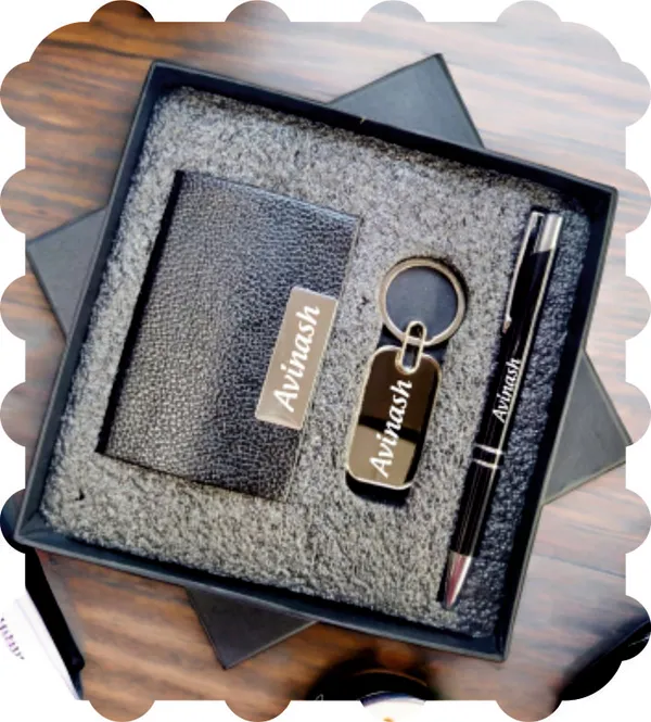 Grey_Metal_And_Vegan_Leather_Pen_And_Keychain_For_Professional/Executive_Gifts_Set_Of_3