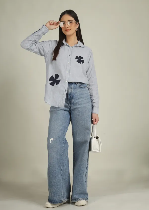 Grey_Cotton_Oversized_Striped_Clover_Applique_Shirt_For_Women