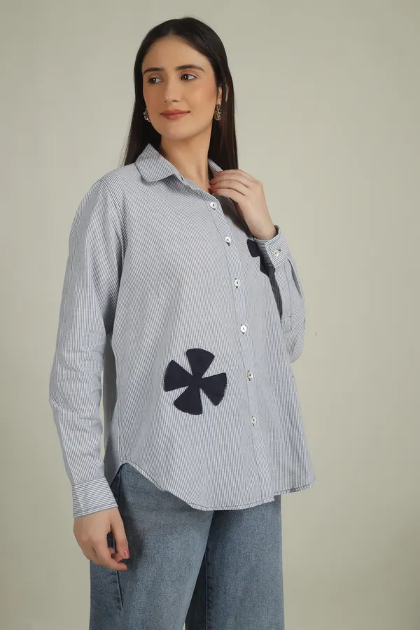 Grey_Cotton_Oversized_Striped_Clover_Applique_Shirt_For_Women
