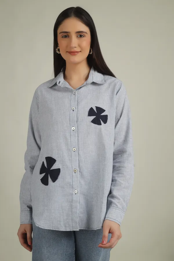Grey_Cotton_Oversized_Striped_Clover_Applique_Shirt_For_Women