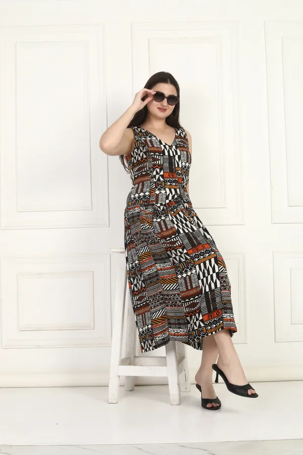 Women_Black_Multi_Skirt_Top