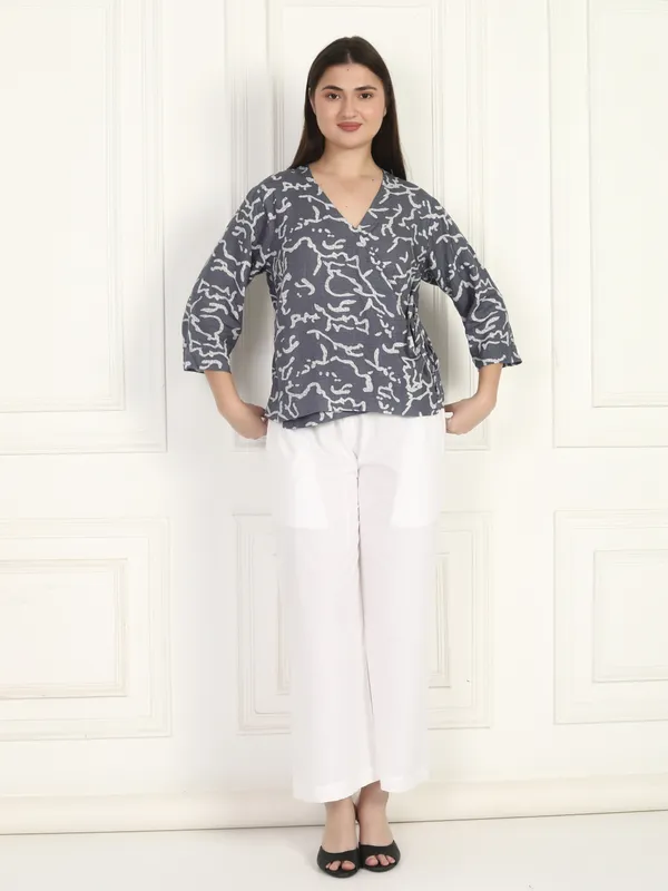 Women_Grey_Wrap_Top