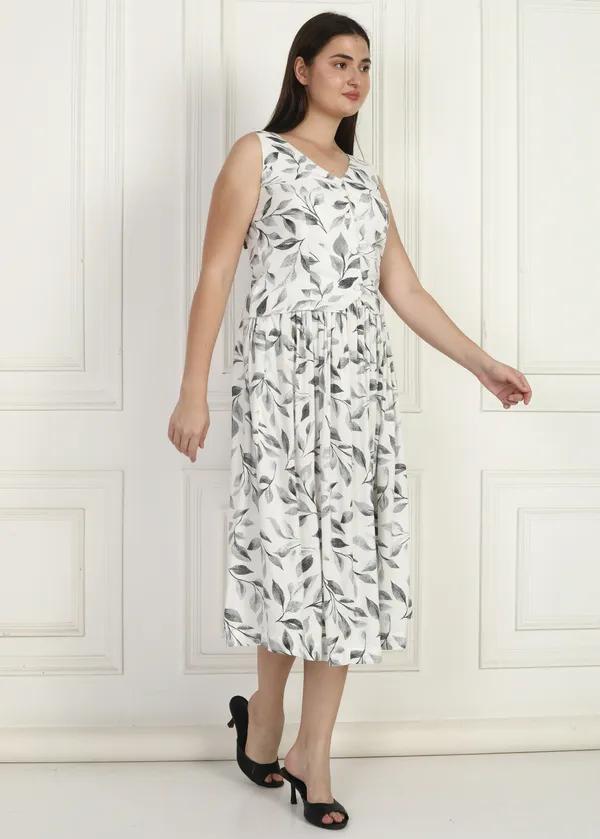 Women_White_Leaf_Skir_Top