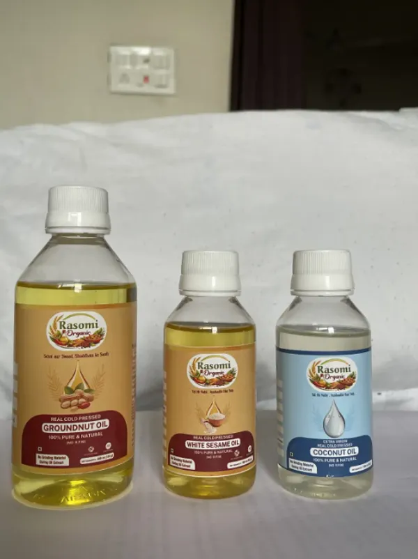 Groundnut_Oil_,_White_Sesame_Oil_And_Coconut_Oil