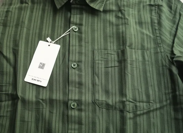 Green_Cotton_Blend_Regular_Fit_Checkered_Shirt_For_Men